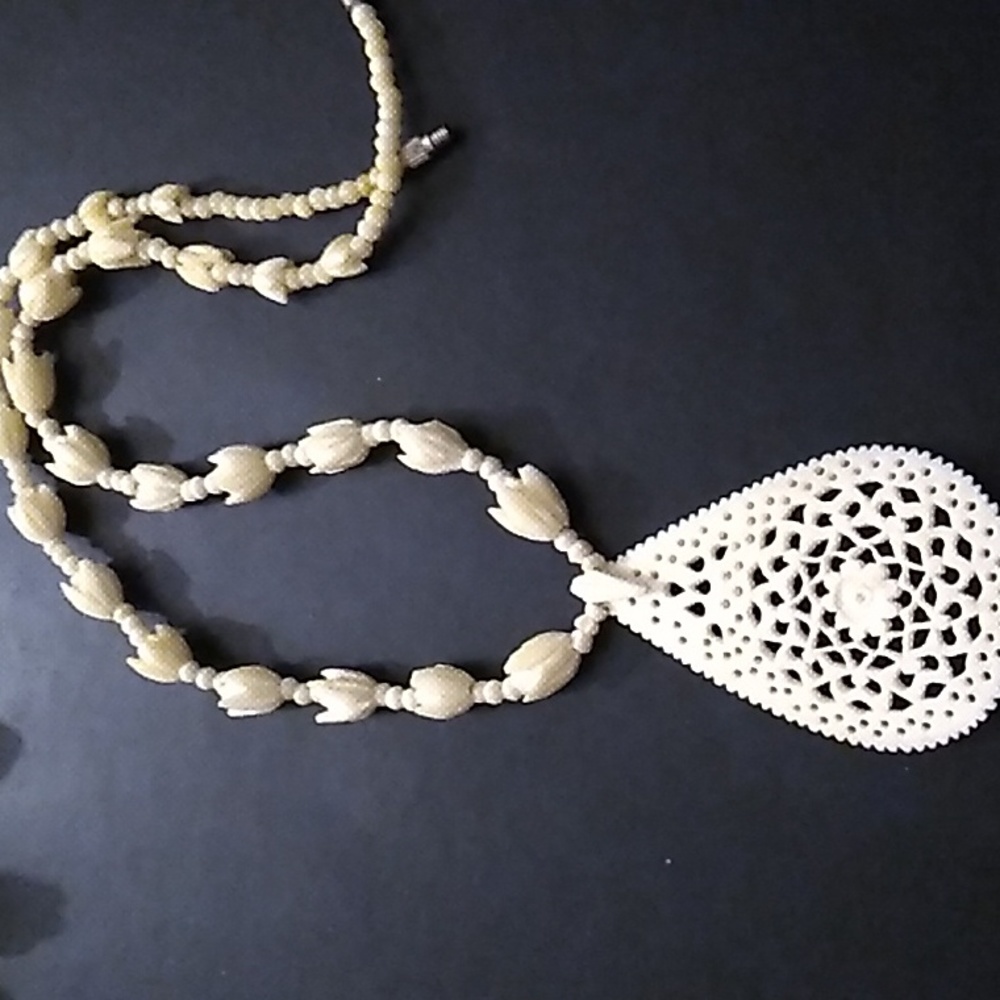 Vintage Carved Bone Necklace